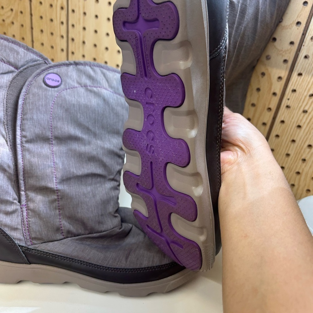 CROCS Duet Busy Day Brown and Purple Winter Boots - Picture 6 of 8